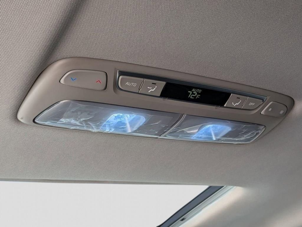 Certified 2024 Kia Telluride S w/ S Sunroof Package image 27