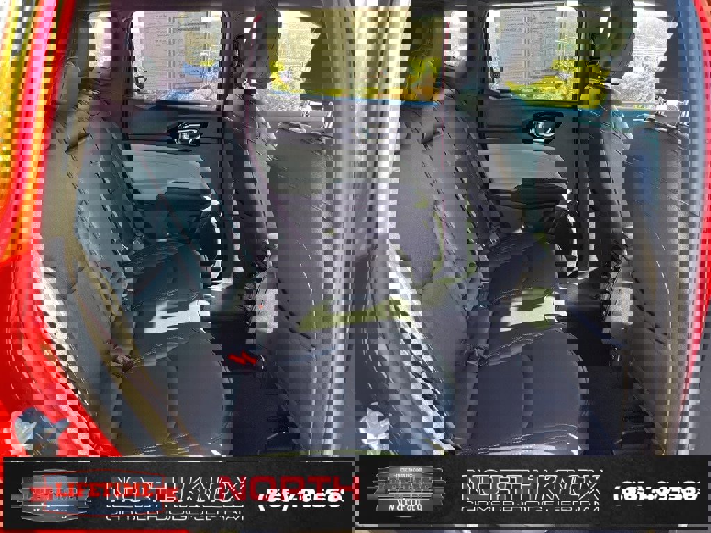 Used 2025 Jeep Compass Limited image 21