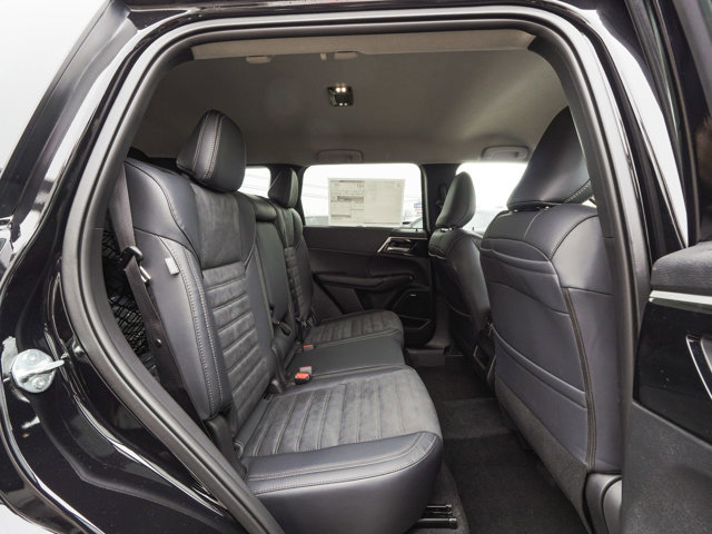 New 2026 Mitsubishi Outlander SE AWD/4WD image 41