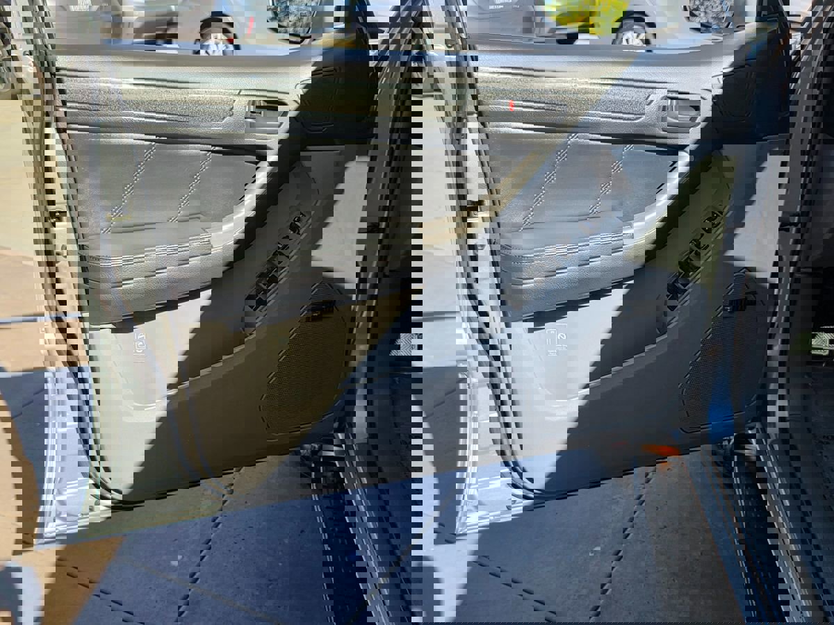 Used 2005 Toyota 4Runner Limited image 24