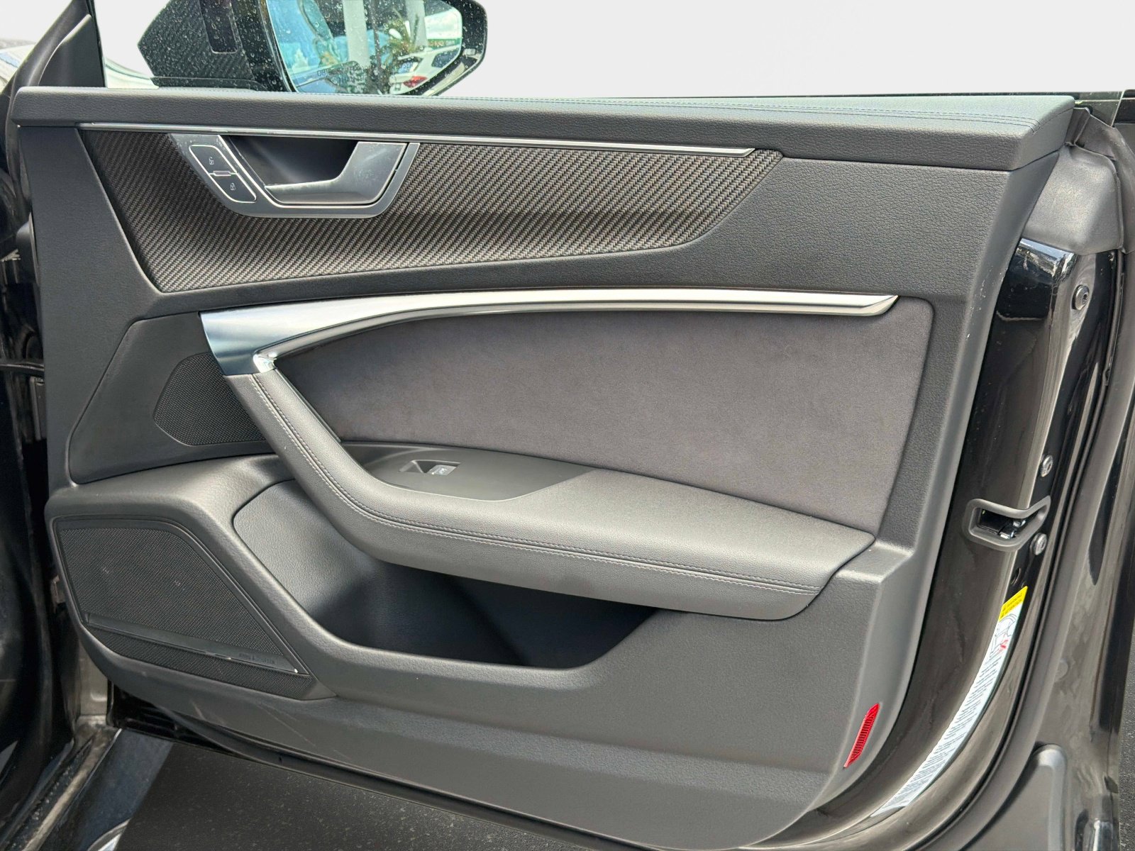 Used 2025 Audi RS 7 Performance image 23