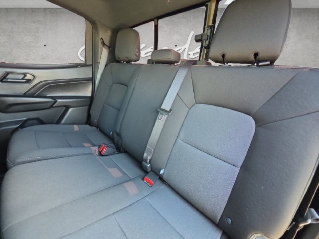 Used 2025 Chevrolet Colorado Trail Boss AWD/4WD image 22