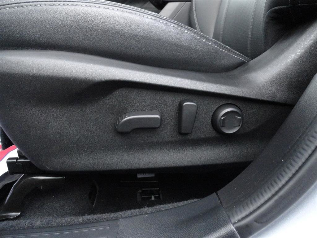 Used 2020 Subaru Forester Limited image 12