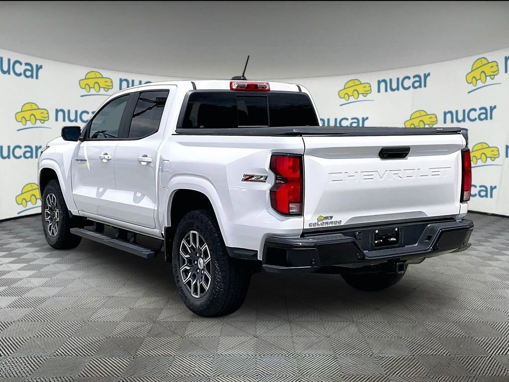 Used 2024 Chevrolet Colorado Z71 w/ Z71 Convenience Package 2 AWD/4WD image 4