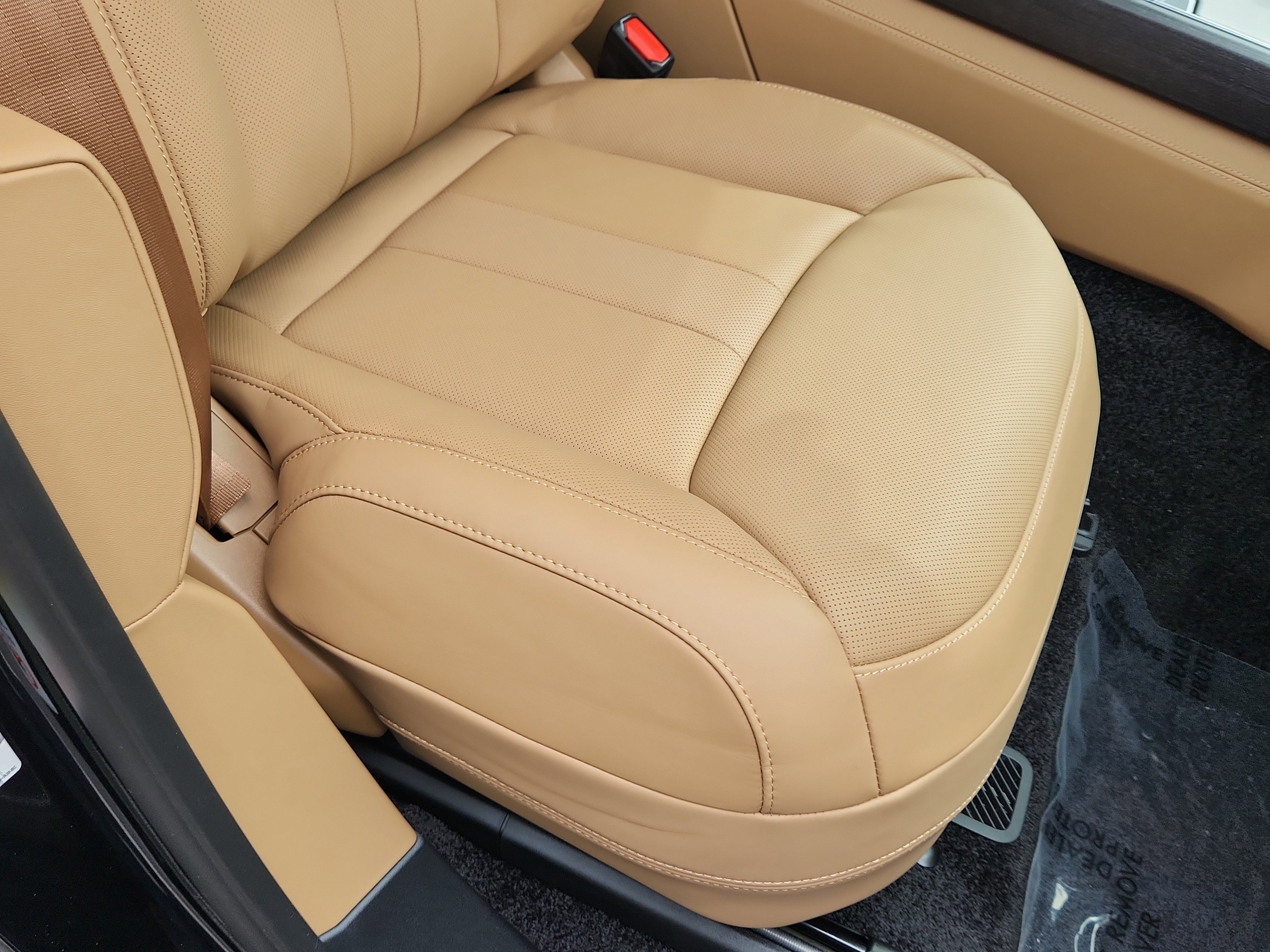 New 2025 Land Rover Range Rover Autobiography image 18
