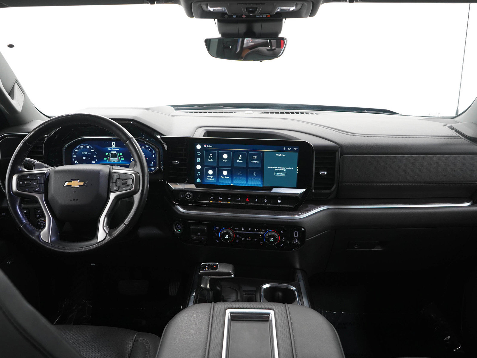 Used 2022 Chevrolet Silverado 1500 LTZ AWD/4WD image 17