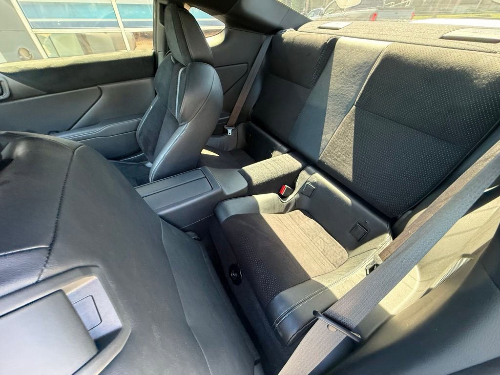 Used 2023 Toyota GR86 Premium w/ ALL Weather Mat Package (TMS) RWD image 8