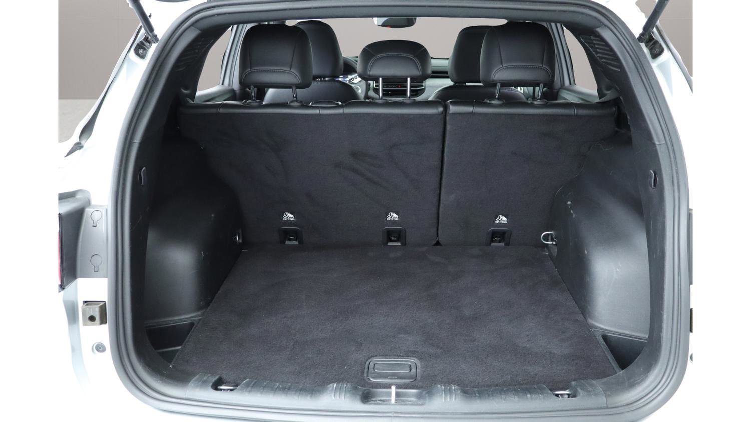 Used 2024 Jeep Compass Latitude image 41