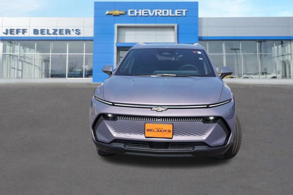 New 2026 Chevrolet Equinox EV LT AWD/4WD image 8