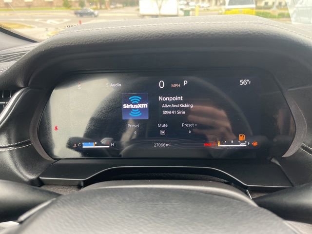 Used 2024 Jeep Grand Cherokee Limited image 20