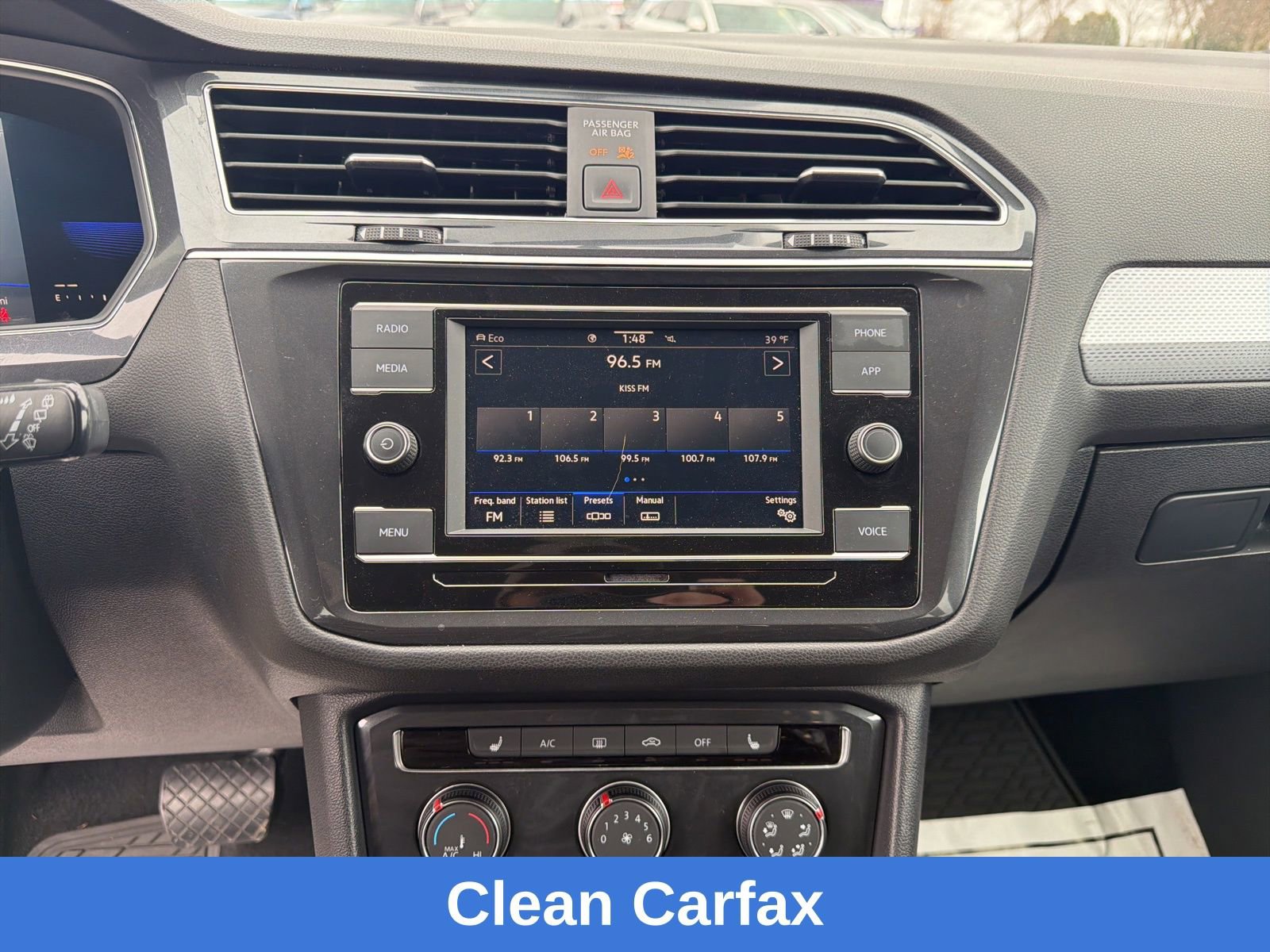 Used 2022 Volkswagen Tiguan S image 14