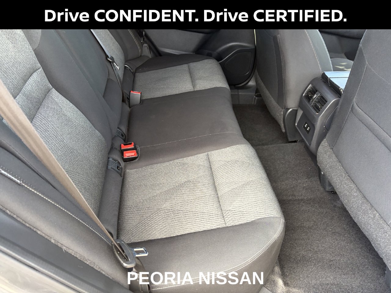 Certified 2025 Nissan Rogue SV FWD image 16