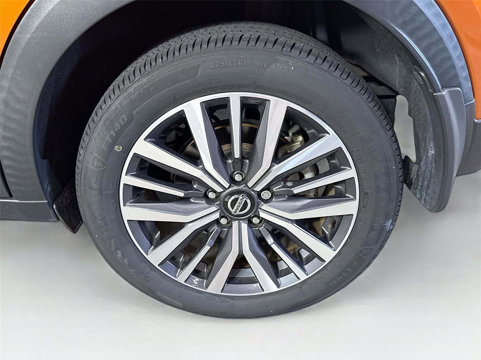 Used 2021 Nissan Kicks SR image 22