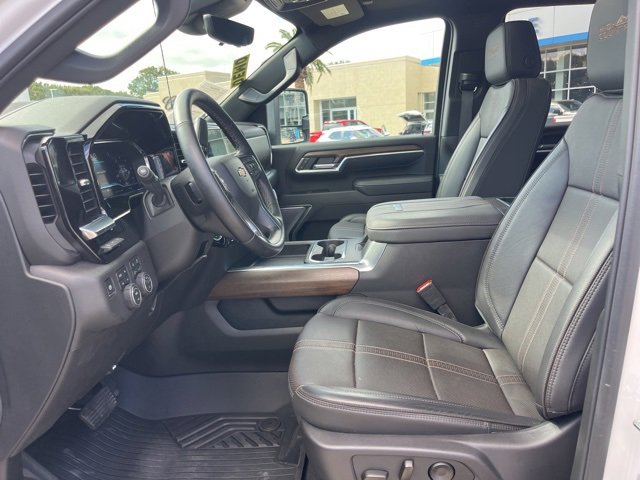 New 2025 Chevrolet Silverado 2500 High Country w/ Technology Package image 18