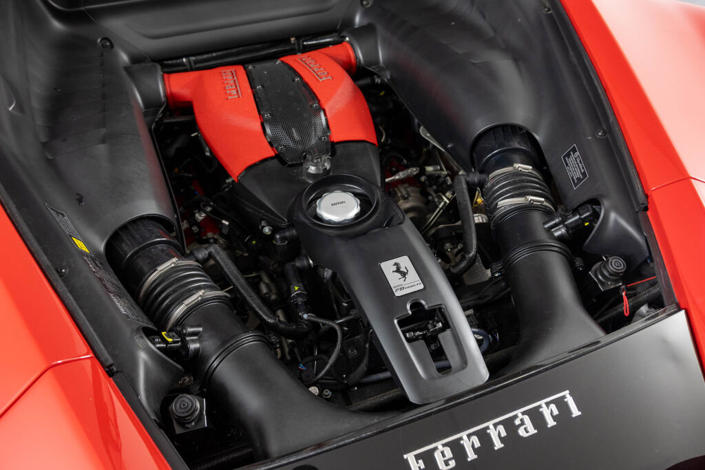 Certified 2021 Ferrari F8 Tributo RWD image 64