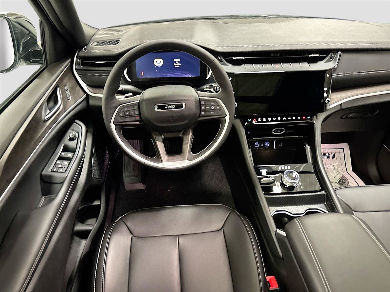 New 2026 Jeep Grand Cherokee L Limited AWD/4WD image 2