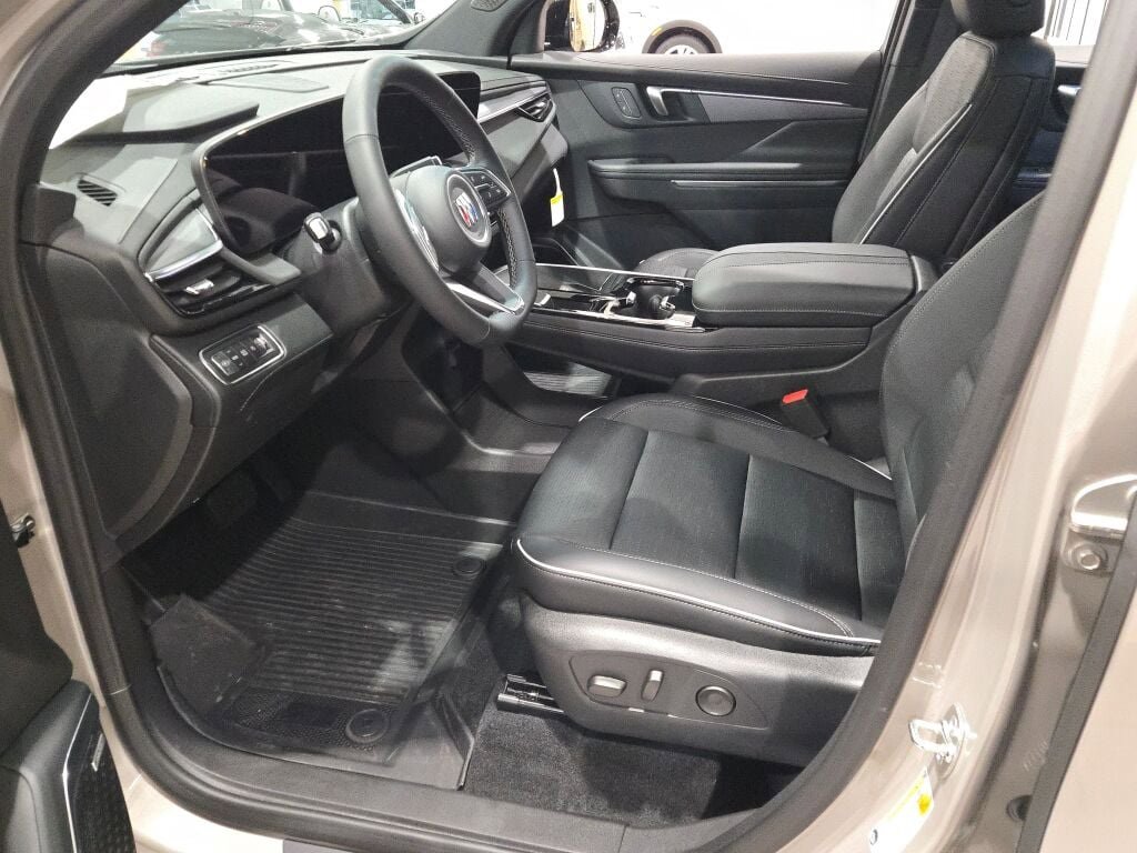 New 2026 Buick Enclave Sport Touring w/ LPO, Floor Liner Package image 24