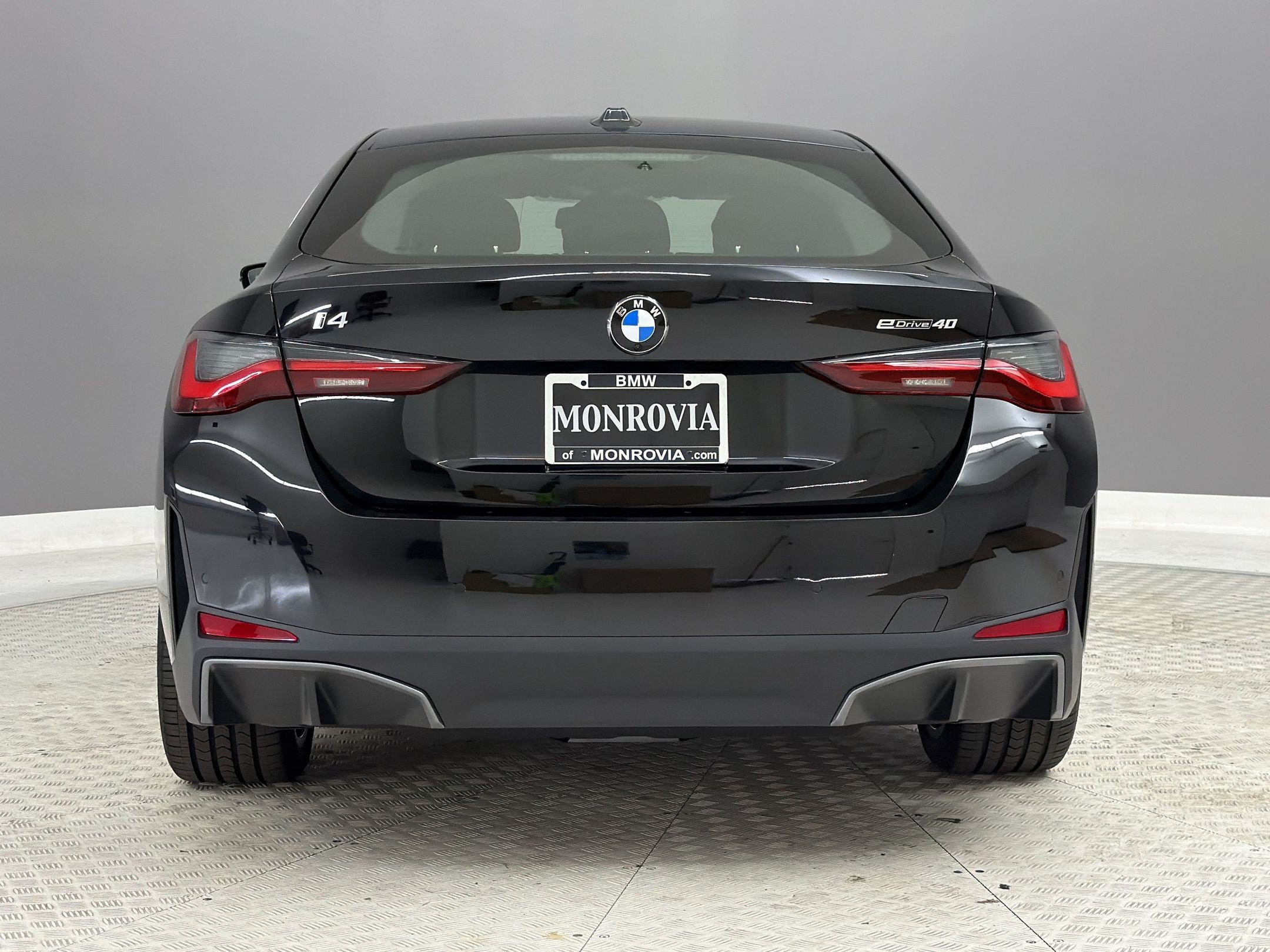 New 2026 BMW i4 eDrive40 w/ Premium Package RWD image 10