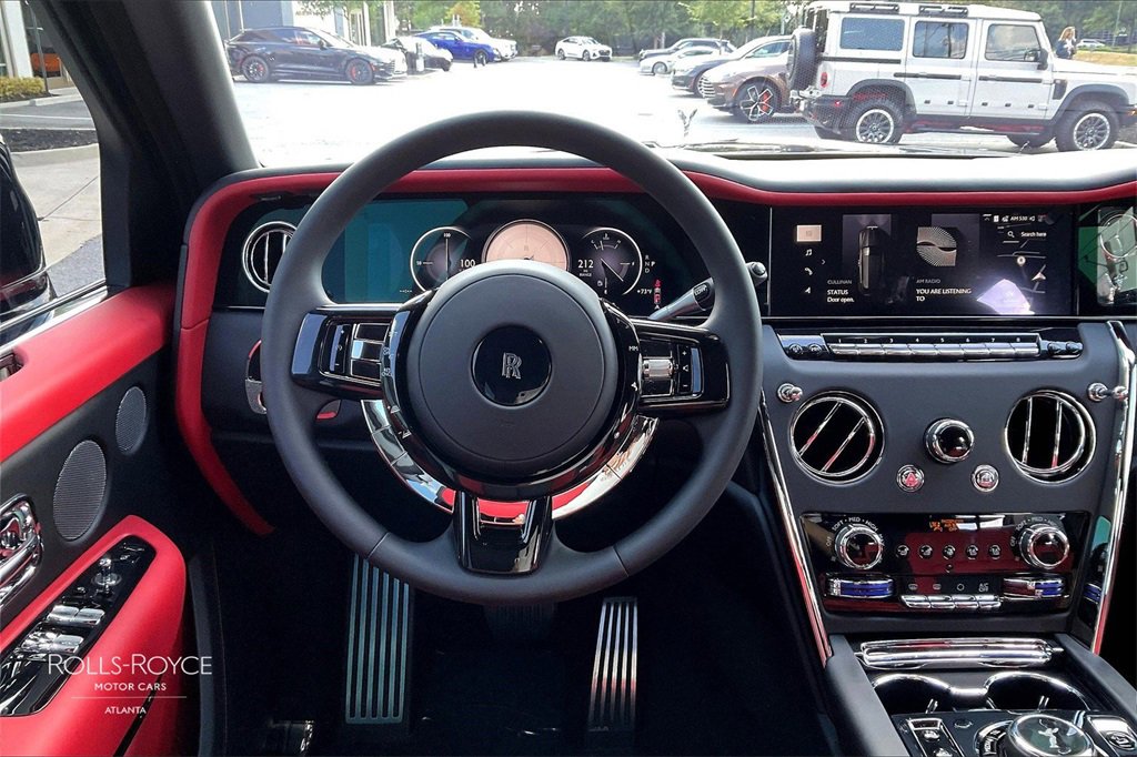 Certified 2025 Rolls-Royce Cullinan image 9