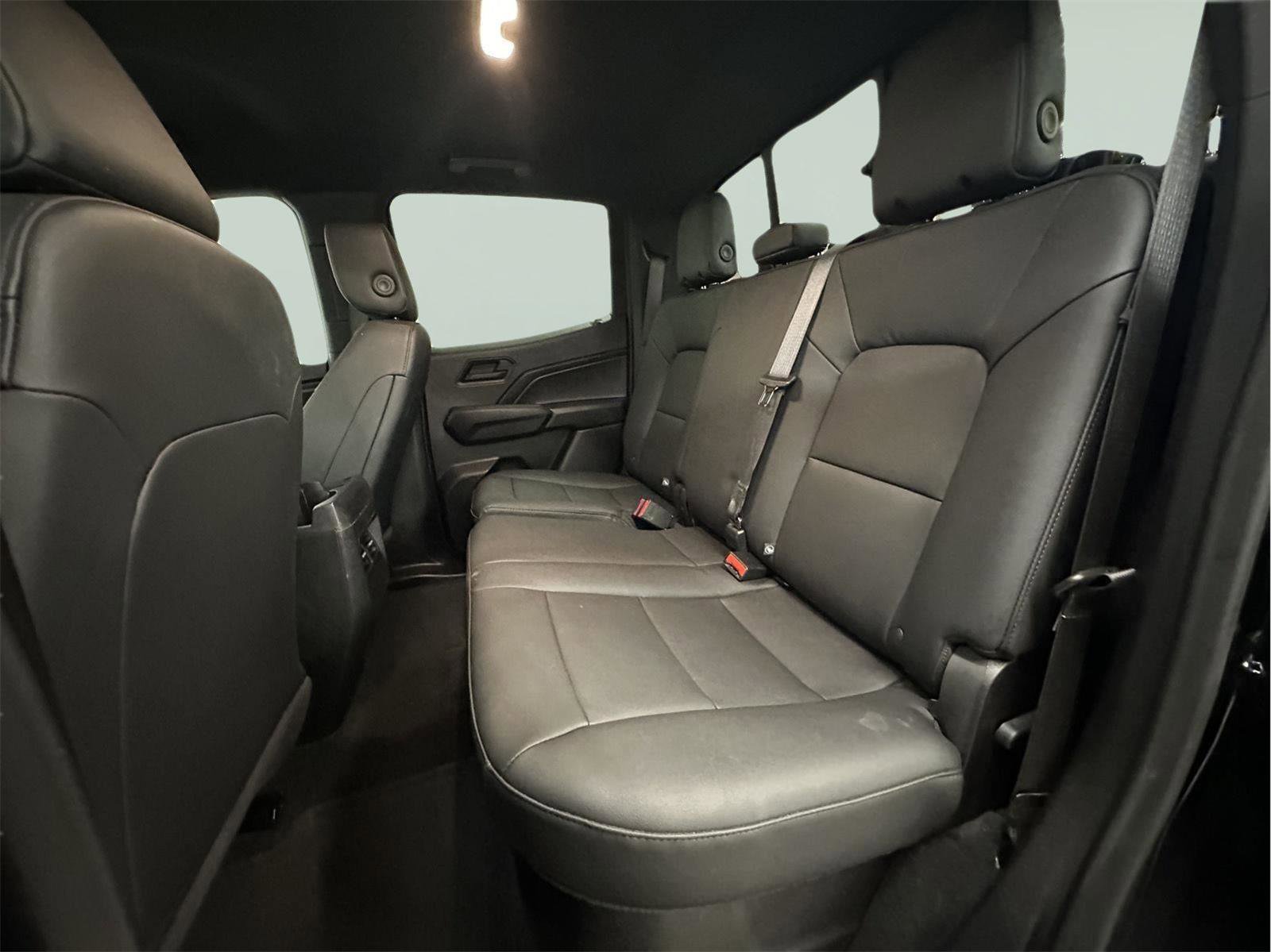 Certified 2024 Chevrolet Colorado Trail Boss w/ LPO, Dark Essentials Package image 25