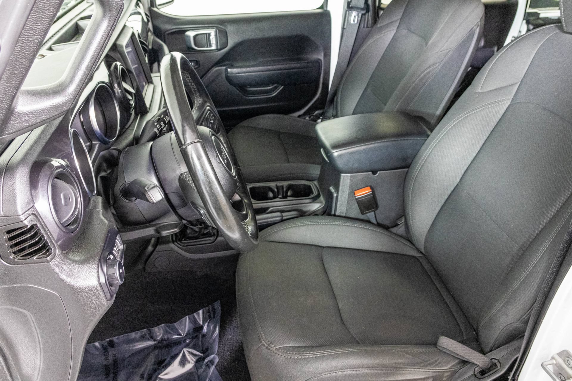 Used 2022 Jeep Wrangler Unlimited Sport AWD/4WD image 21