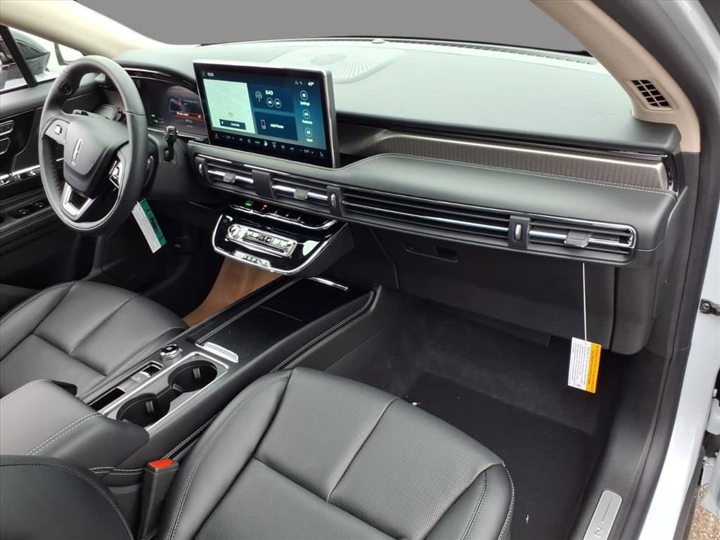 New 2026 Lincoln Corsair Grand Touring AWD/4WD image 12