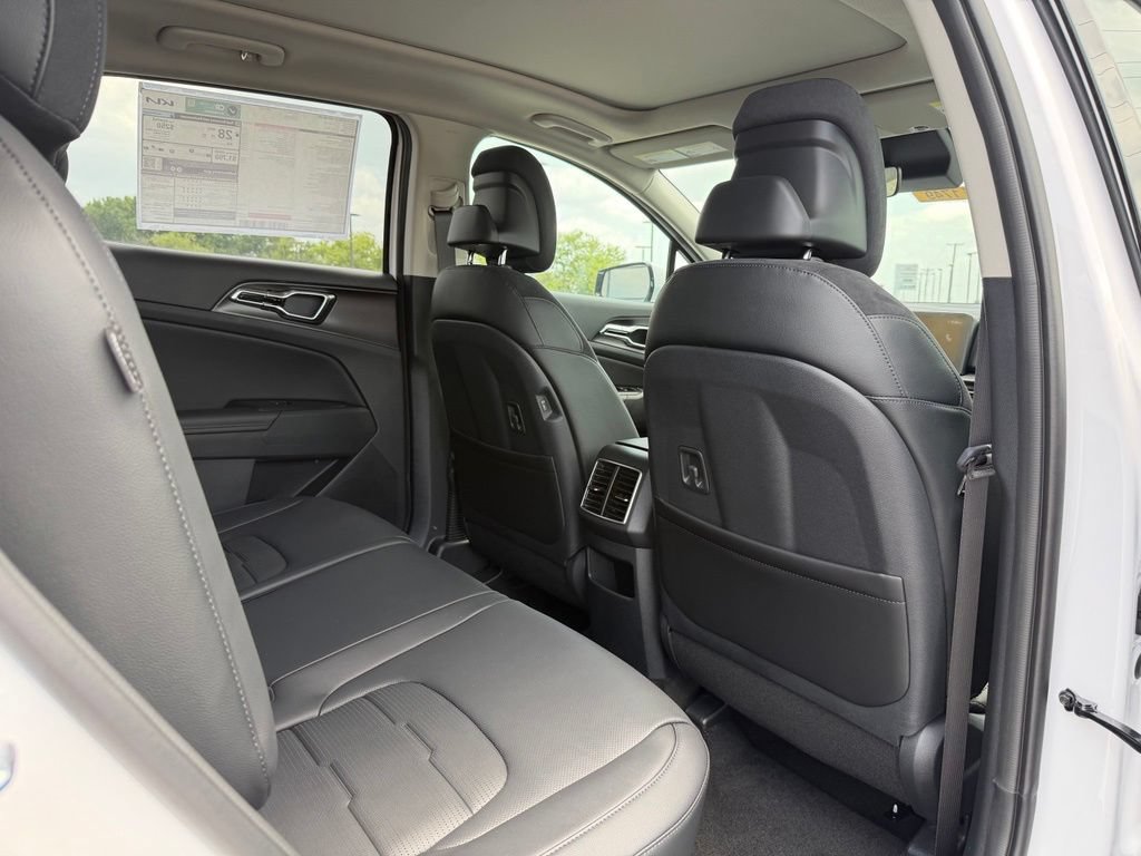 New 2026 Kia Sportage SX FWD image 30