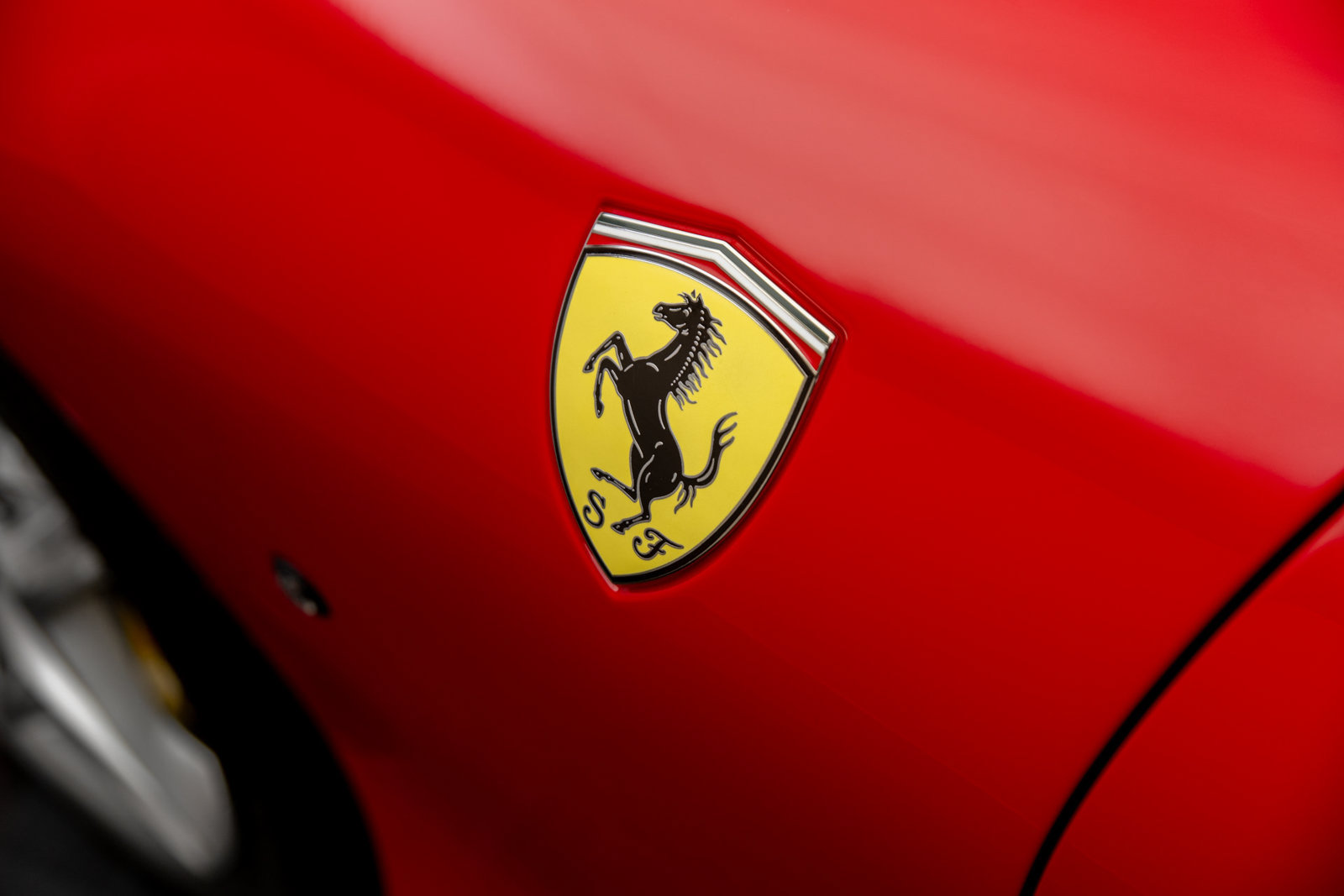 Used 2026 Ferrari Roma Spider RWD image 45