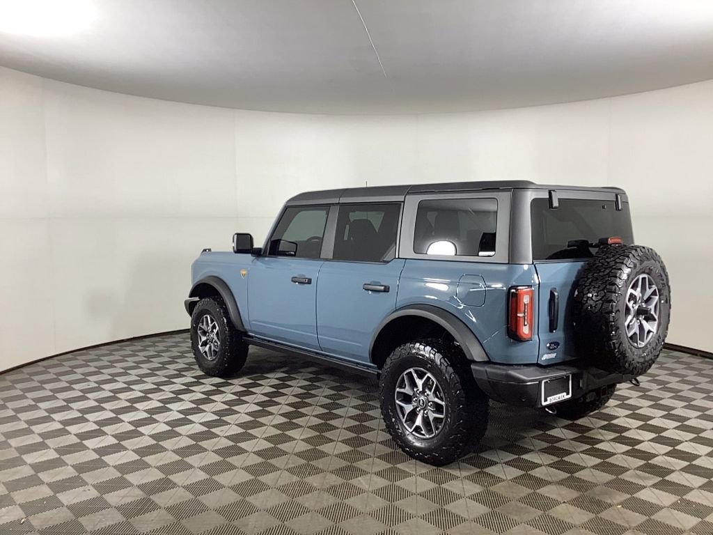 Used 2022 Ford Bronco Badlands image 4