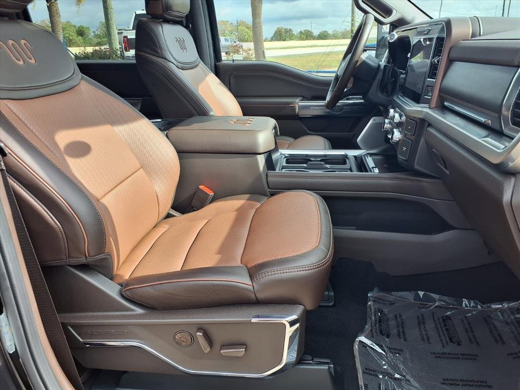 Used 2025 Ford F350 King Ranch w/ Chrome Package image 21