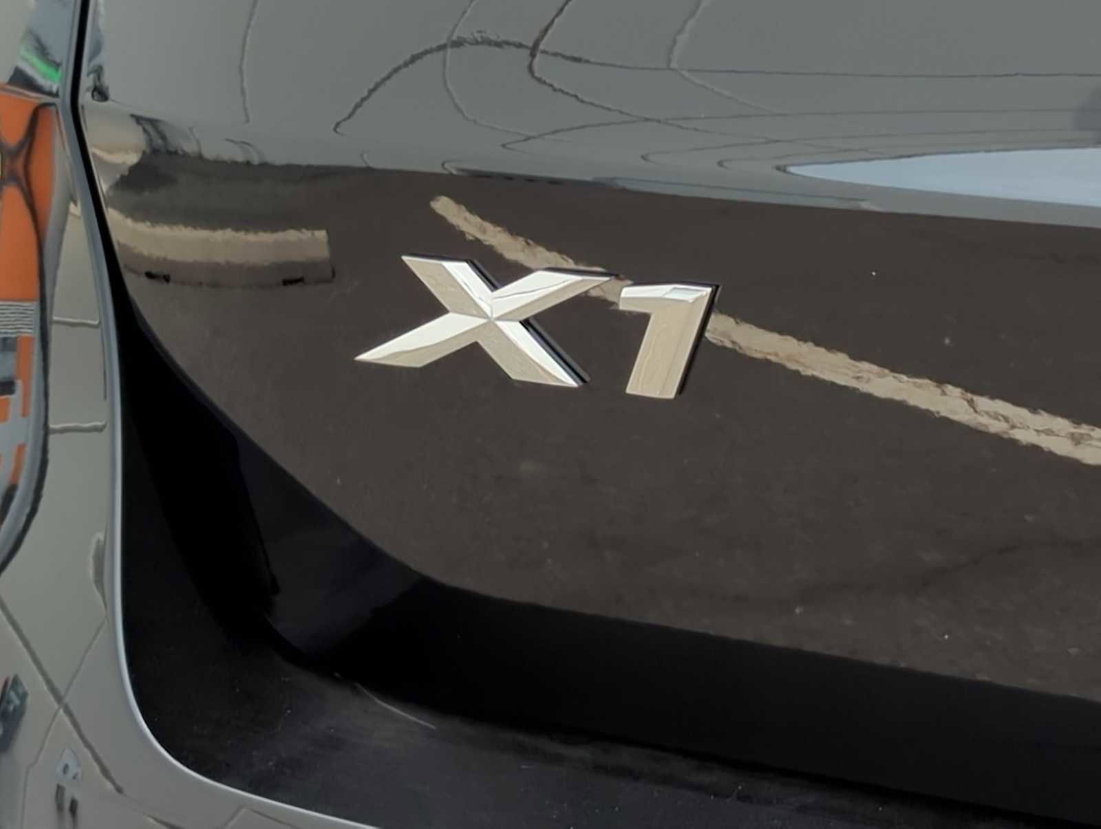 Used 2025 BMW X1 xDrive28i w/ Convenience Package image 12