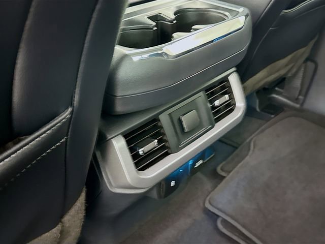 Used 2023 Ford F150 Lariat w/ Trailer Tow Package image 25