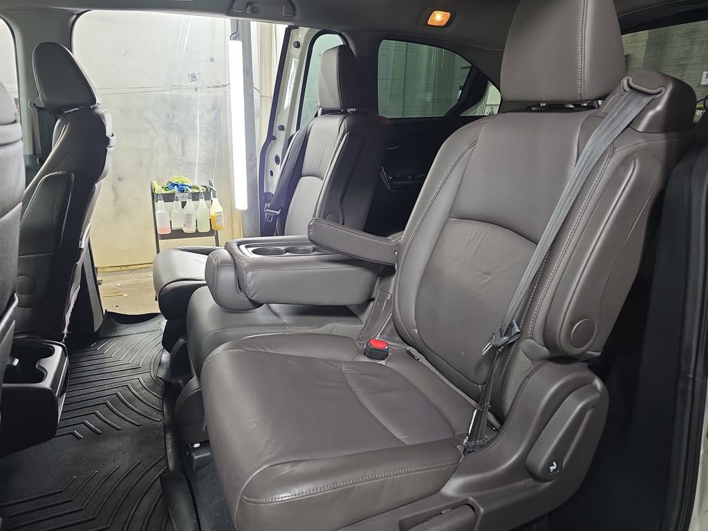 Used 2019 Honda Odyssey EX-L image 14