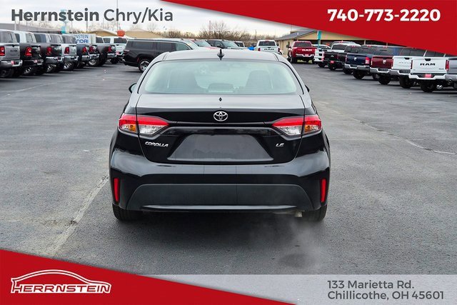 Used 2022 Toyota Corolla LE image 29
