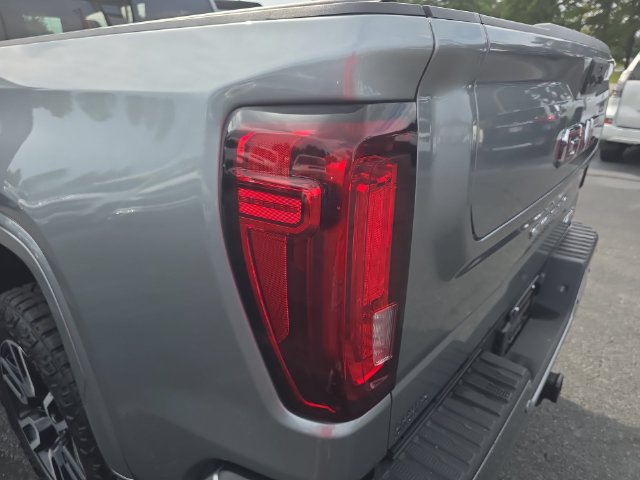 Used 2024 GMC Sierra 1500 AT4 w/ Technology Package AWD/4WD image 36