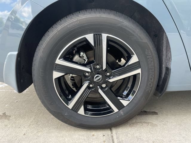 Used 2025 Nissan Sentra SV w/ Trunk Package FWD image 36
