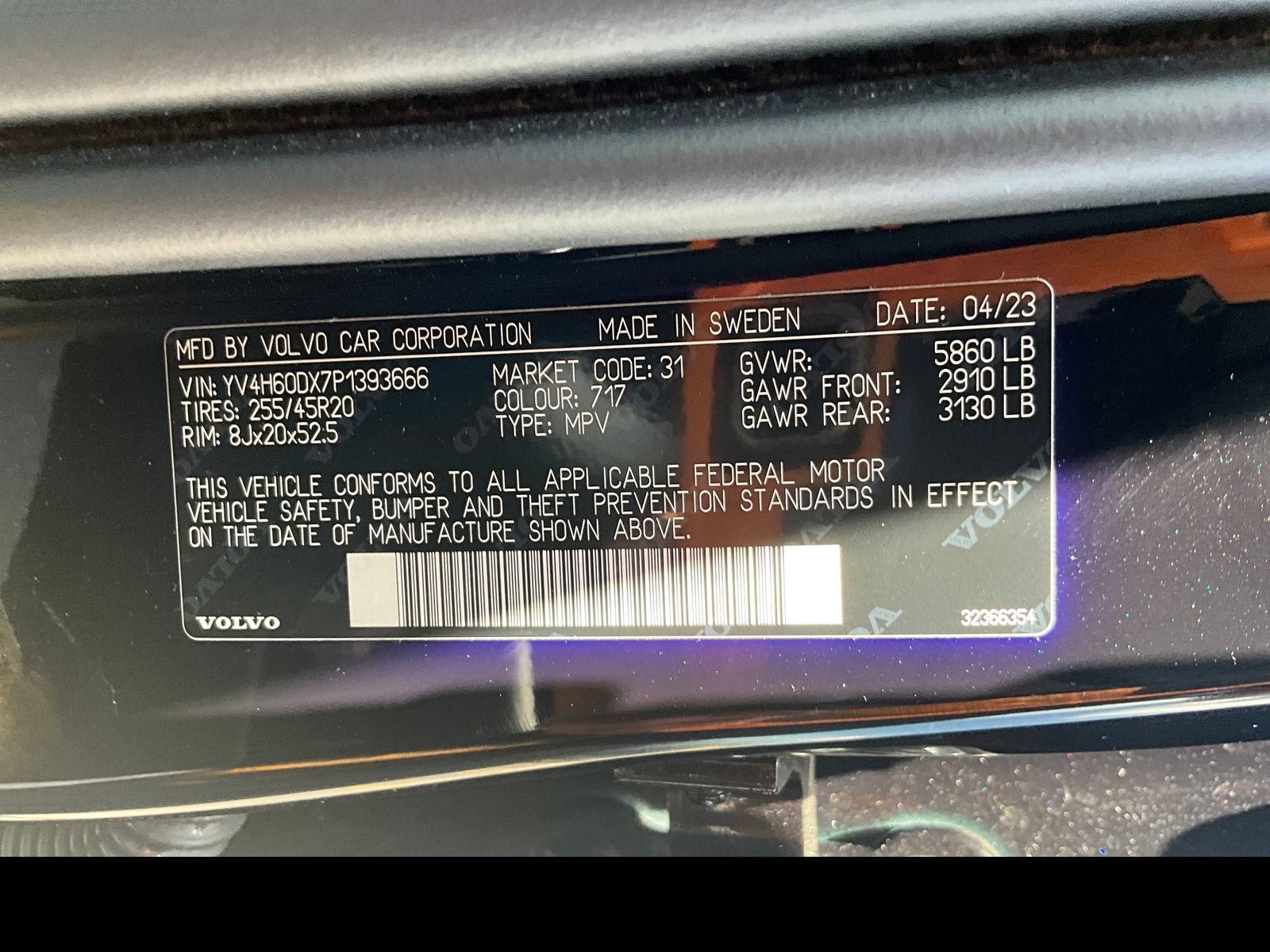 Used 2023 Volvo XC60 T8 Ultimate AWD/4WD image 18