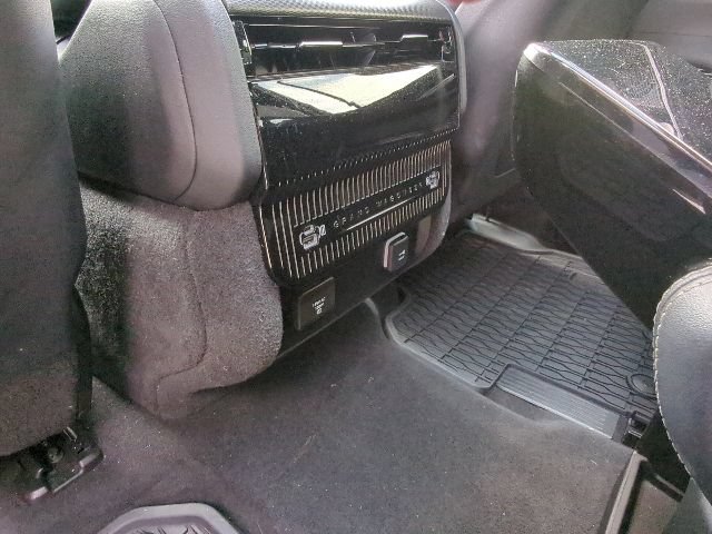 Certified 2024 Jeep Grand Wagoneer L Series II w/ Quick Order Packagew 28T AWD/4WD image 31