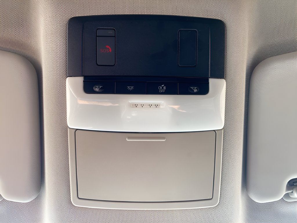 Used 2024 Nissan Rogue SV AWD/4WD image 18