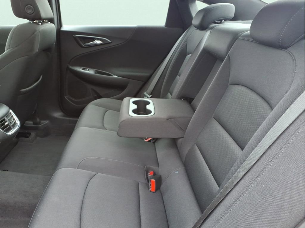 Used 2024 Chevrolet Malibu LT image 12