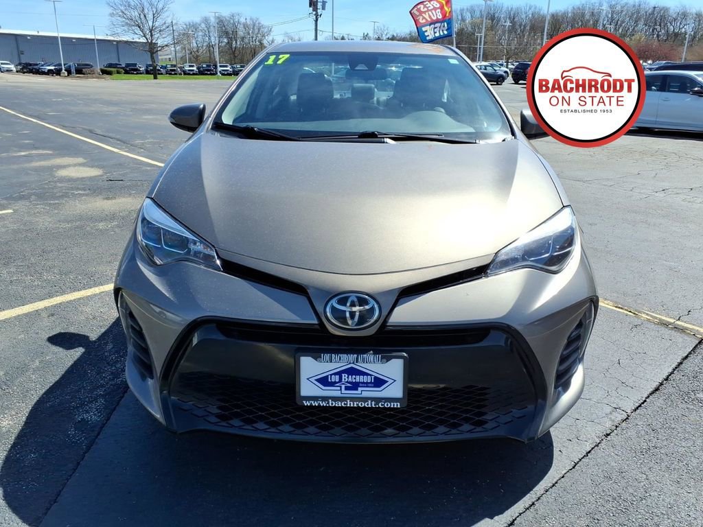 Used 2017 Toyota Corolla SE w/ Body Protection Package FWD image 2