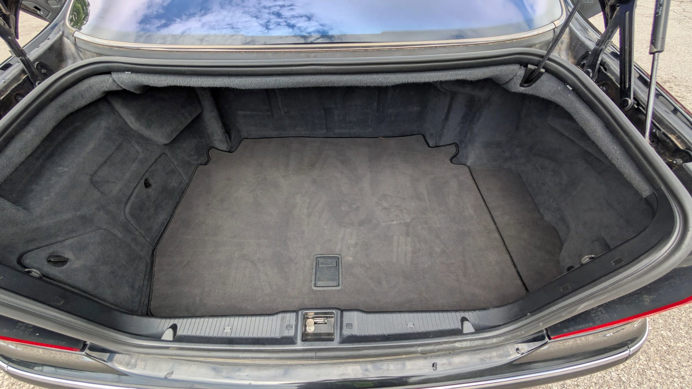 Used 2005 Mercedes-Benz S 55 AMG image 13