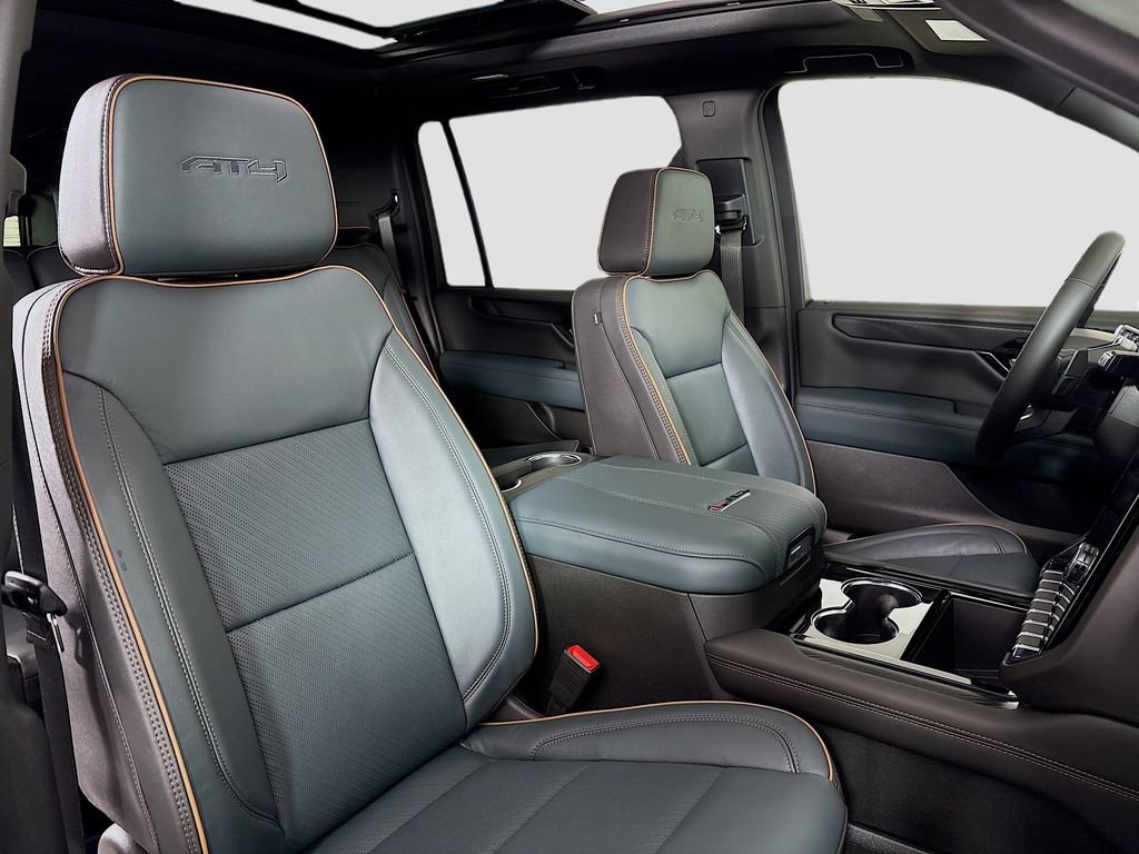 New 2026 GMC Yukon XL AT4 image 30