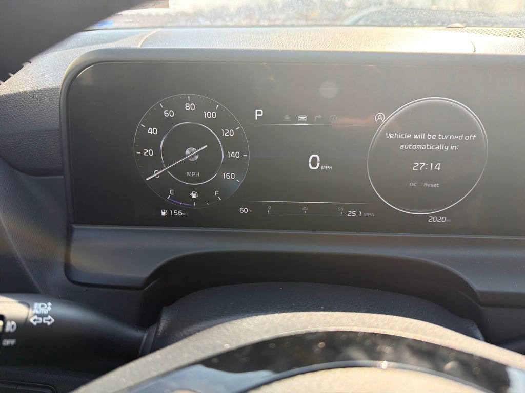 Used 2025 Kia Seltos EX w/ EX Sunroof Package image 18