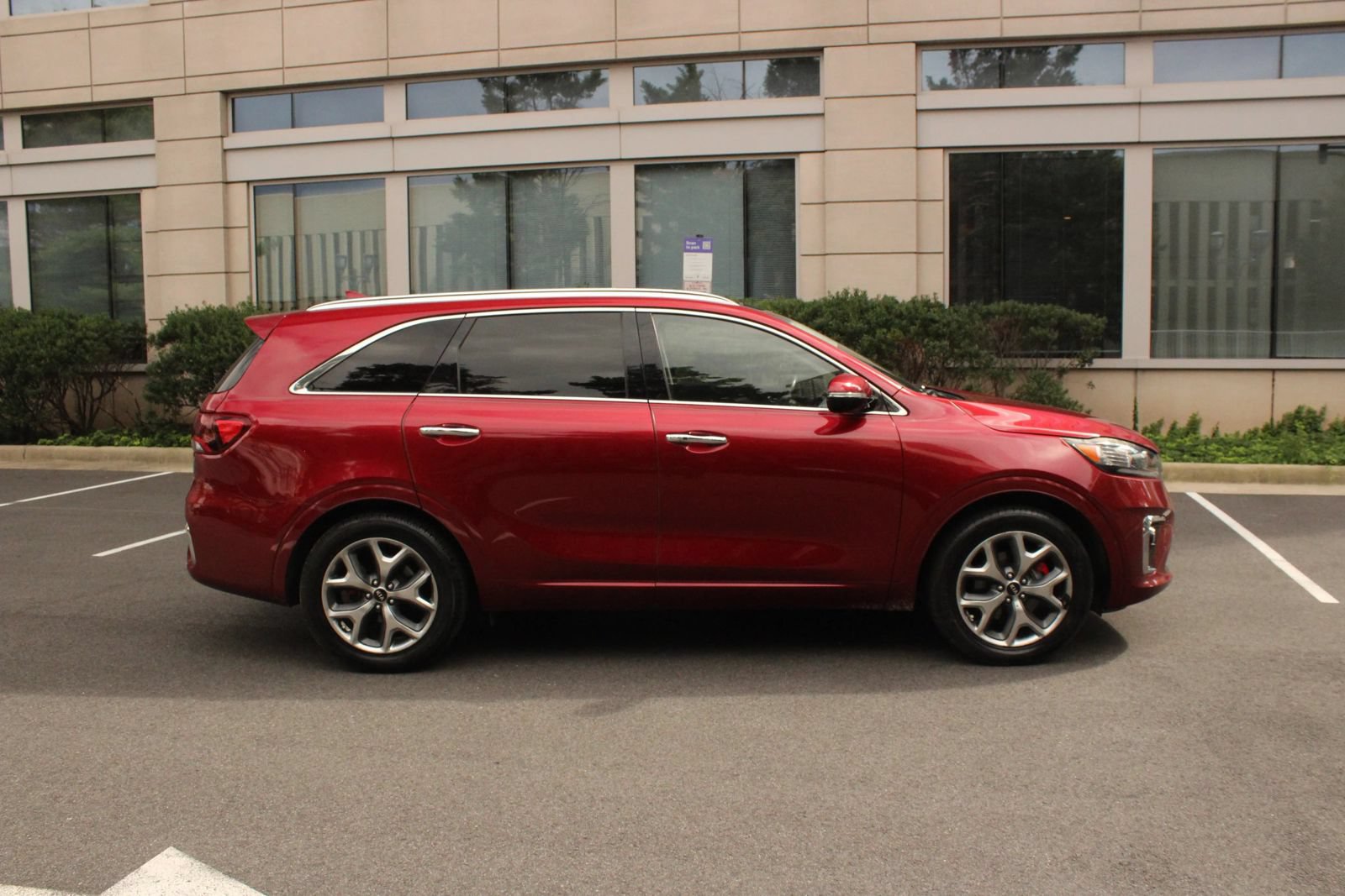 Used 2019 Kia Sorento FWD image 6