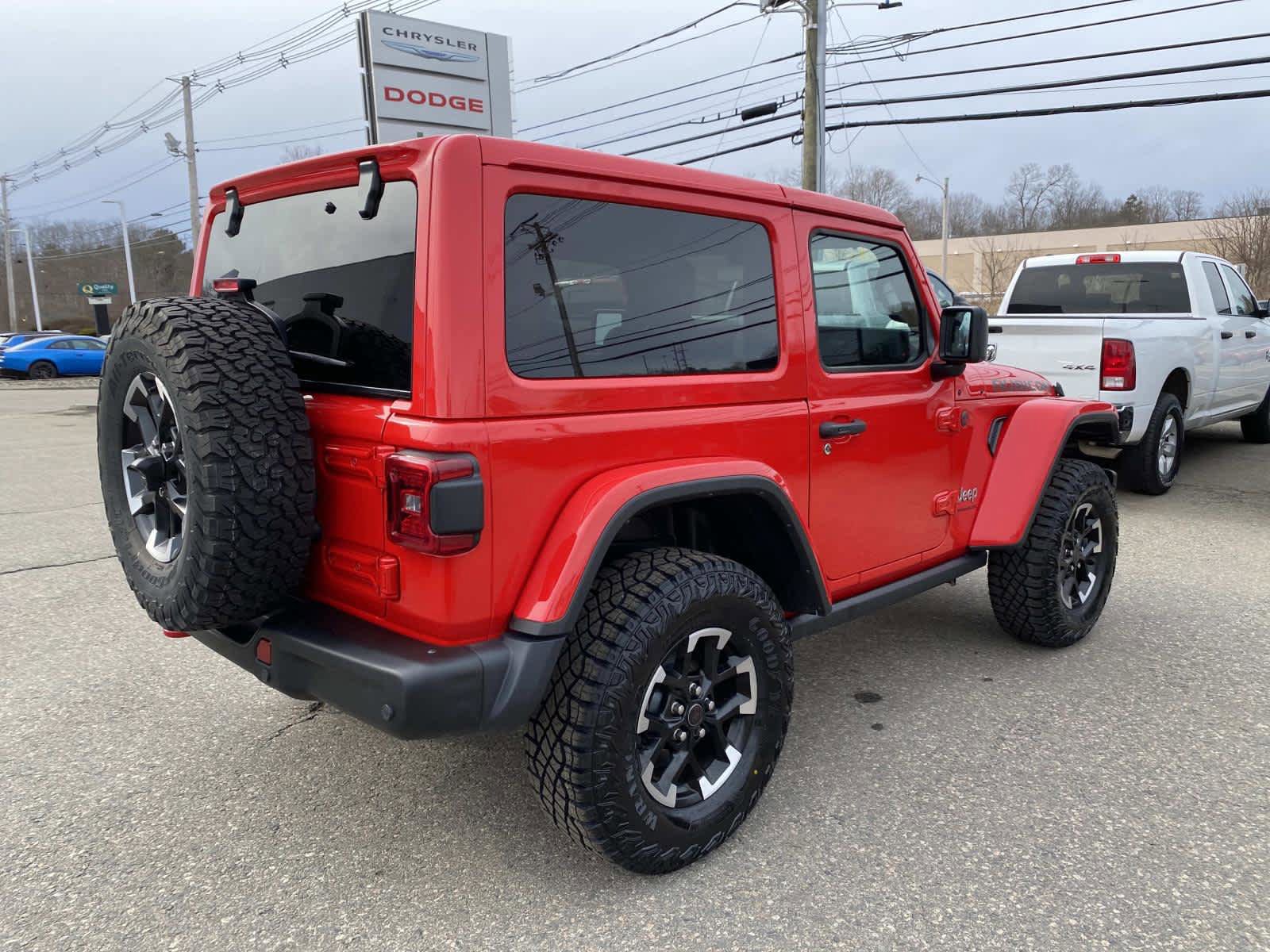 Certified 2024 Jeep Wrangler Rubicon AWD/4WD image 3