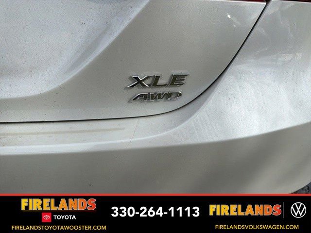 Used 2024 Toyota Camry XLE w/ Cold Weather Package image 21