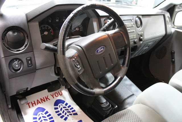Used 2011 Ford F250 XL AWD/4WD image 17