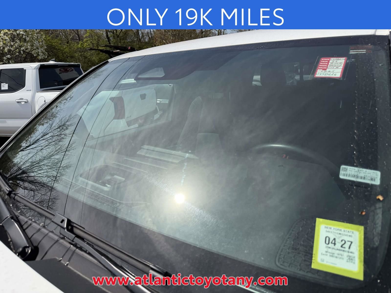 Used 2024 Toyota Tacoma SR5 AWD/4WD image 37
