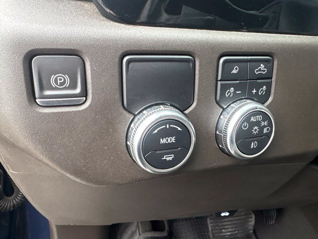 Used 2022 GMC Sierra 1500 SLT w/ SLT Premium Plus Package RWD image 24